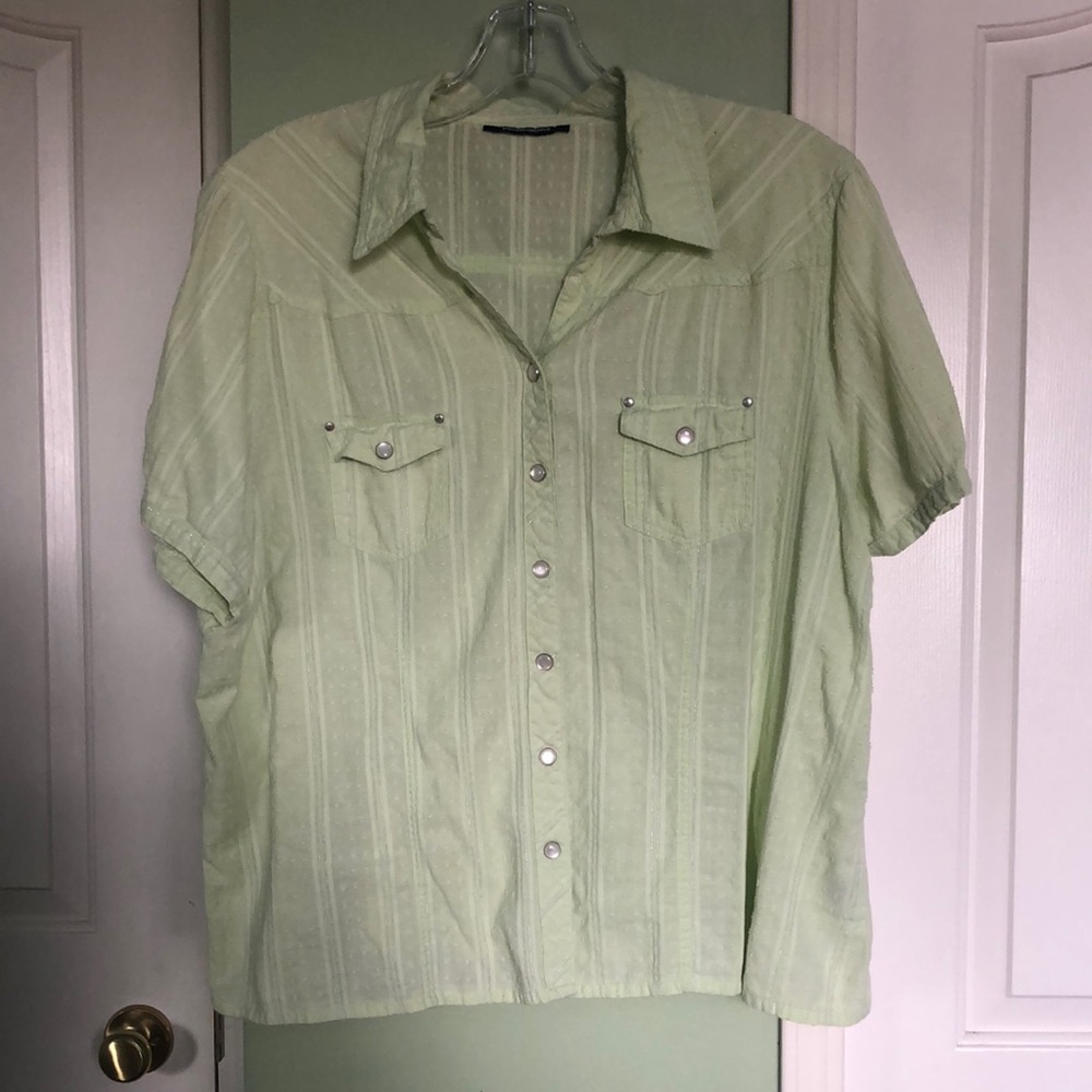 Pennington’s lightweight blouse